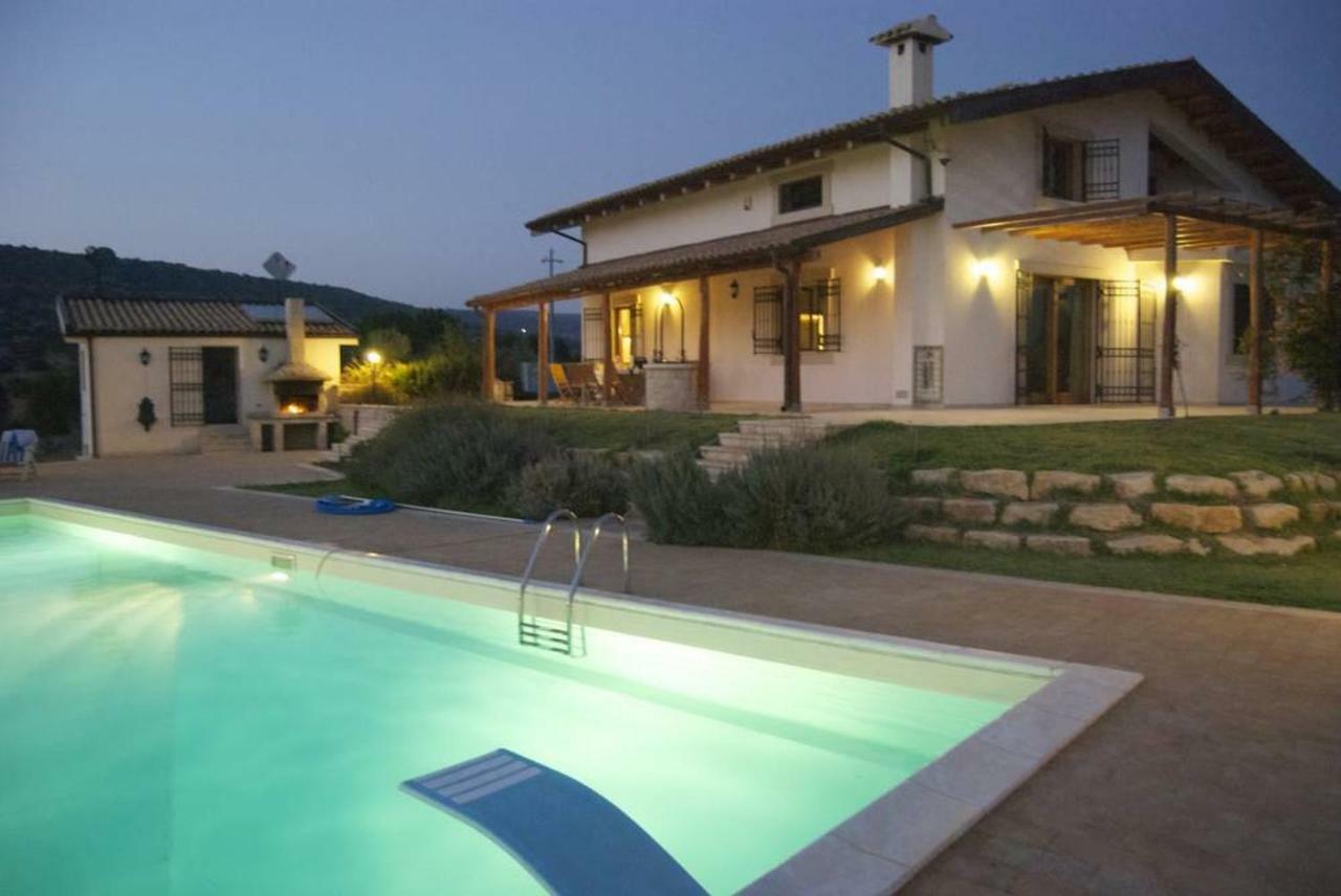 Behara Apartment Marina di Ragusa Bagian luar foto