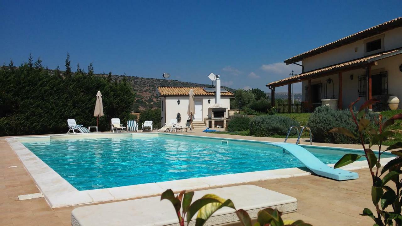 Behara Apartment Marina di Ragusa Bagian luar foto